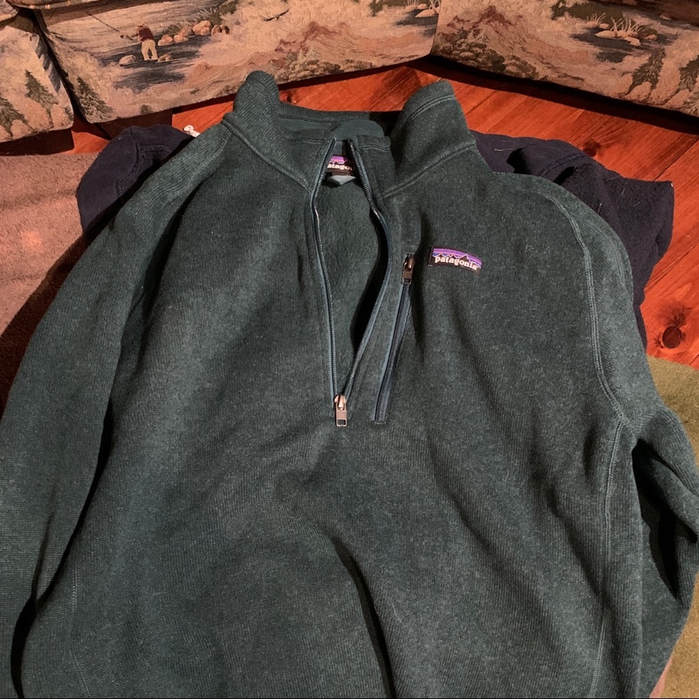 1/4 zip Patagonia sweatshirt
